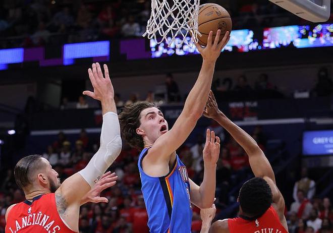 本展示了森 本展示了森